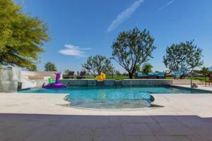 Waterslide, poolspa. PGA West, so much fun!