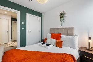 Central Brighton Gem The Lanes Serviced Accommodation & Short Let Modern 2 Bed Sleeps 5 Minutes to Beach & Free WiFi