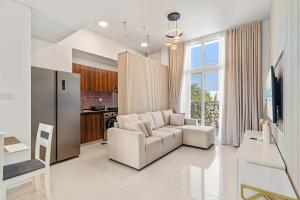 ALiving Charming 2BR I Community Living I Avenica 2, DAMAC Hills- 2