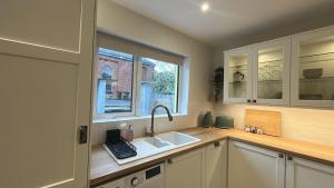 The Old Forge Clifden