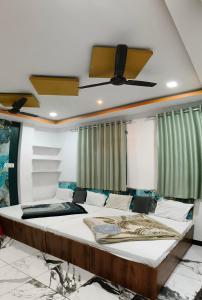 Hotel Shri Shiv Palace