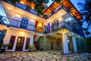 Sunny Brook Villa