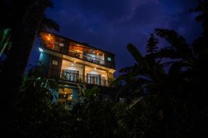 Sunny Brook Villa