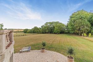 6 Bed in Cowlinge oc-b32762