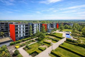 The Vizion Apartments by Yoko Property - Balcony, Smart TVs, Fast Wifi, Self-Check-In and Secure Parking