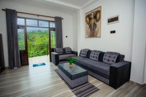 Sunny Brook Villa