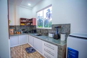 Sunny Brook Villa