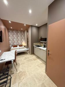 Lafargue 2 - Studio - Villeurbanne