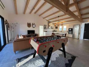 Villa 10 Personnes à 250m de la plage - SDO000-143