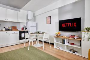 Stylish 2BR in Central Istanbul 3-Min to Metro