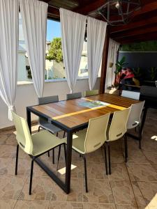 Vacation Vibes - Modern Apartment in Golem near sea