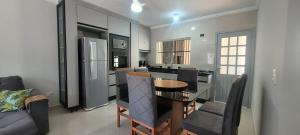 Casa 2 quartos sendo 1 suíte no bairro Bela Vista, Caiobá Matinhos-PR