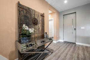 Elegant Luxury Townhouse Near Disney Parks