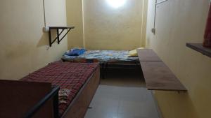 Bed And Breakfast At Pushpanjali Residency Ghodbunder Road Thane West