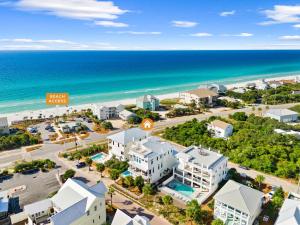 Hilltop Palace With Lsv, Beach View, And Billiards