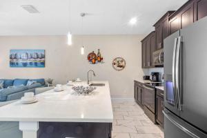 Ev1566 - Champions Cove