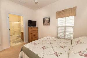 Ev3000 - Paradise Hideaway