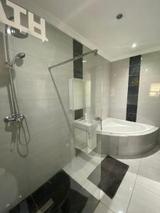 Schweezers Guest House