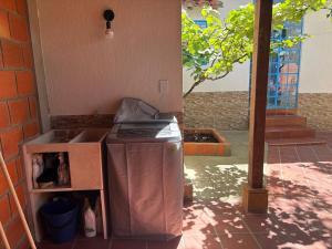 Casa urbana amplia WiFi parqueadero petfriendly