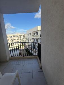 Apartment avec piscine,terrasse, balcon