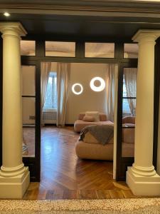 The Heritage - Grand Apartment in Historic Turin