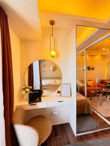 Makati Staycation by Jing