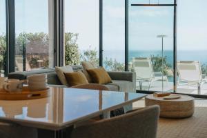 Villa Guindaste II Luxury with Pool & Sea View