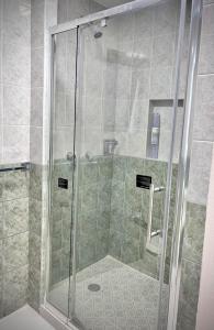 FQ Chalets for 34 people in Costa de Oro