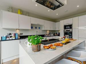 3 Bed in Charlestown 43257