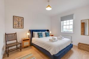 4 Bed in Holt oc-2358