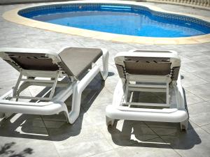 Belle Villa avec piscine privée a 15minutes a pied de la mer