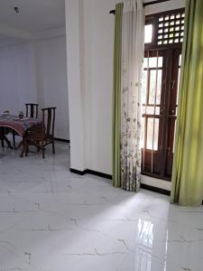 Home mr