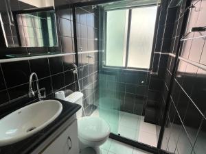 Conforto e Brisa do Mar! Apê com 2 Quartos a 70m da Prainha