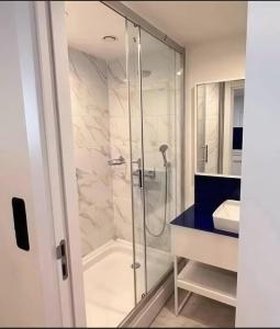 A GoodPlace Seaview apartment