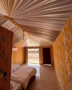 Rolx wadi rum