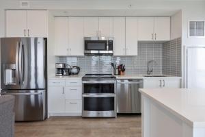 Spacious Apt Downtown
