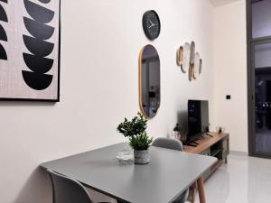 Pool view Studio with balcony in Arjan