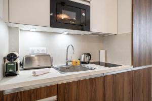 27 VAUTRIN - Modern and renovated studio Cannes city centre