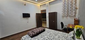 Ram Sadan - In the heart of Jhansi City - Room 201