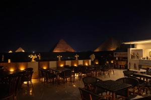 Pyramids Holiday Escape