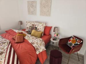 ParisienDisneyHome 6p Parking near Disneyland