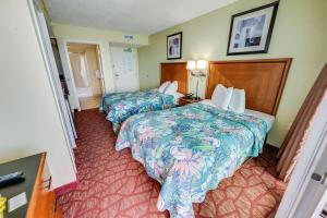 Direct Oceanfront View w Pools High Floor Studio