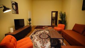 Spacious 2 Bedroom Apartment in Prague 2