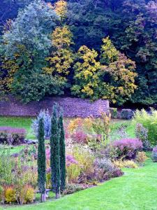 Château de la Barre, 72120 Conflans-sur-Anille, France.