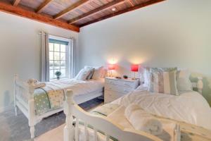 2 Bed in Whitby oc-wa032