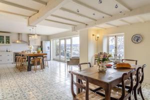 4 Bed in Pateley Bridge oc-s34135