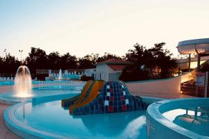 ZEcamping 4 étoiles avec parc aquatique - sauna et hammam