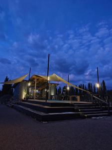Casa quincho terraza y piscina