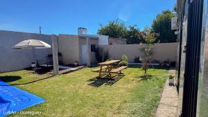 Lu&An - Casa moderna - piscina, parrilla y jardín