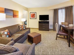 Staybridge Suites Lincolnshire by IHG